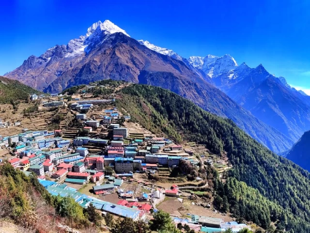 Everest View Short Trek